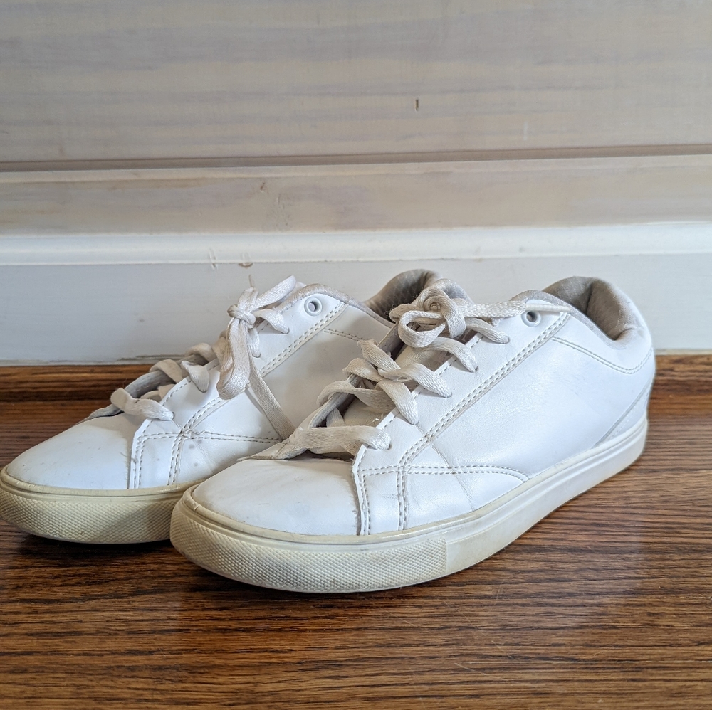 White FILA sneakers size 6.5